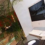 ماي هوتل