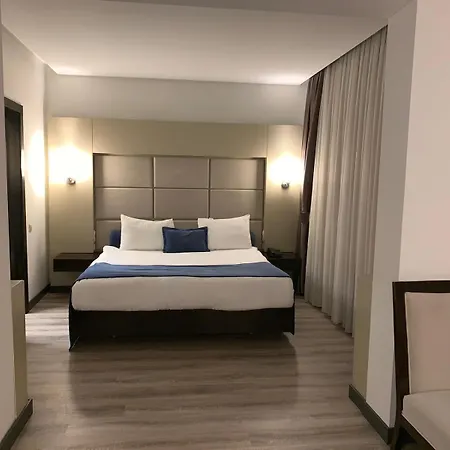 ماي هوتل