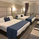 Hotel My