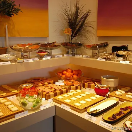 My Hotel 3*